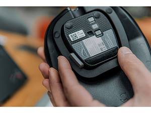 BakkerElkhuizen Maus HandshoeMouse Shift Large Bluetooth retail