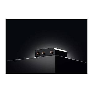 Teltonika · Router · RUT271 · Redcap 5G Router · eSIM