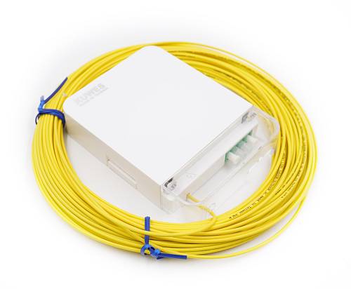 Kuwes Pre-Terminated Fiber Optic Outlet with Pigtail LC/APC SM Carton 20m