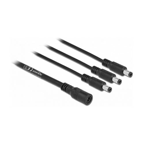 Delock Kabel DC Verteiler 5.5 x 2.1 mm 1 x Buchse zu 3 x Stecker