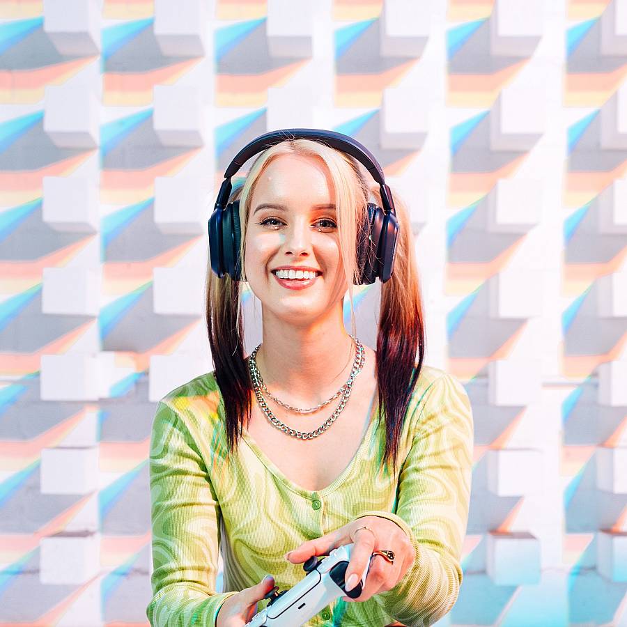 Logitech A30 - NAVY/RED - EMEA