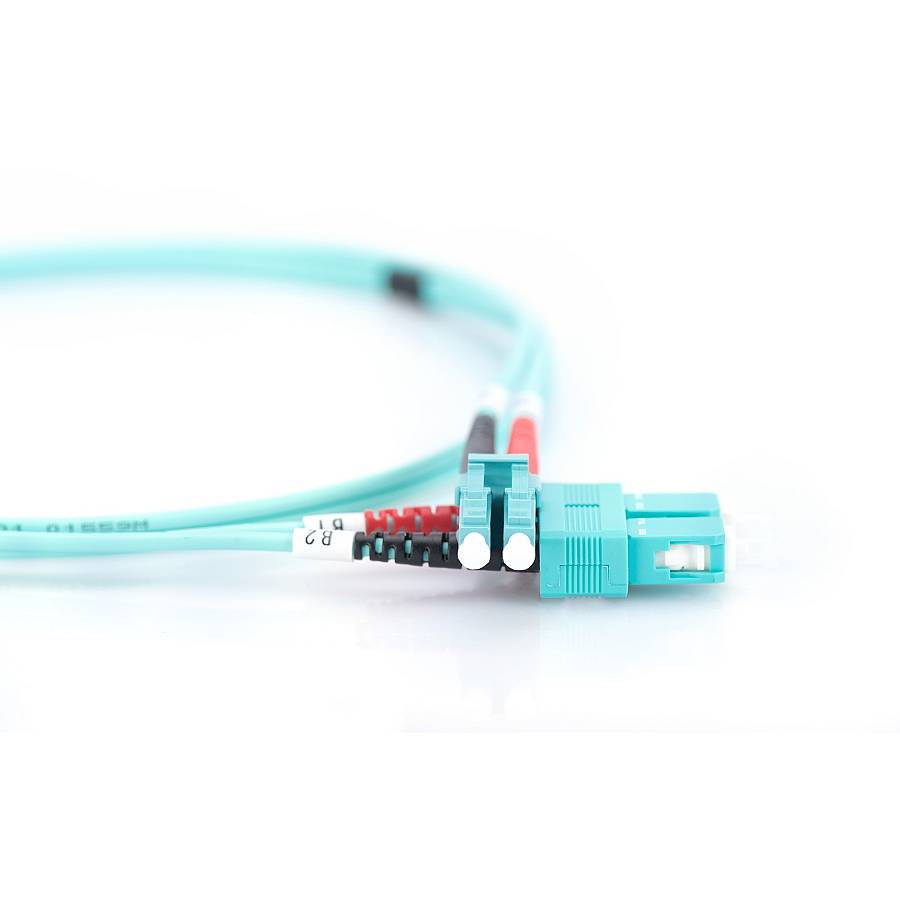 DIGITUS LWL Patchkabel LC -> SC 1.00m Multimode Duplex OM3