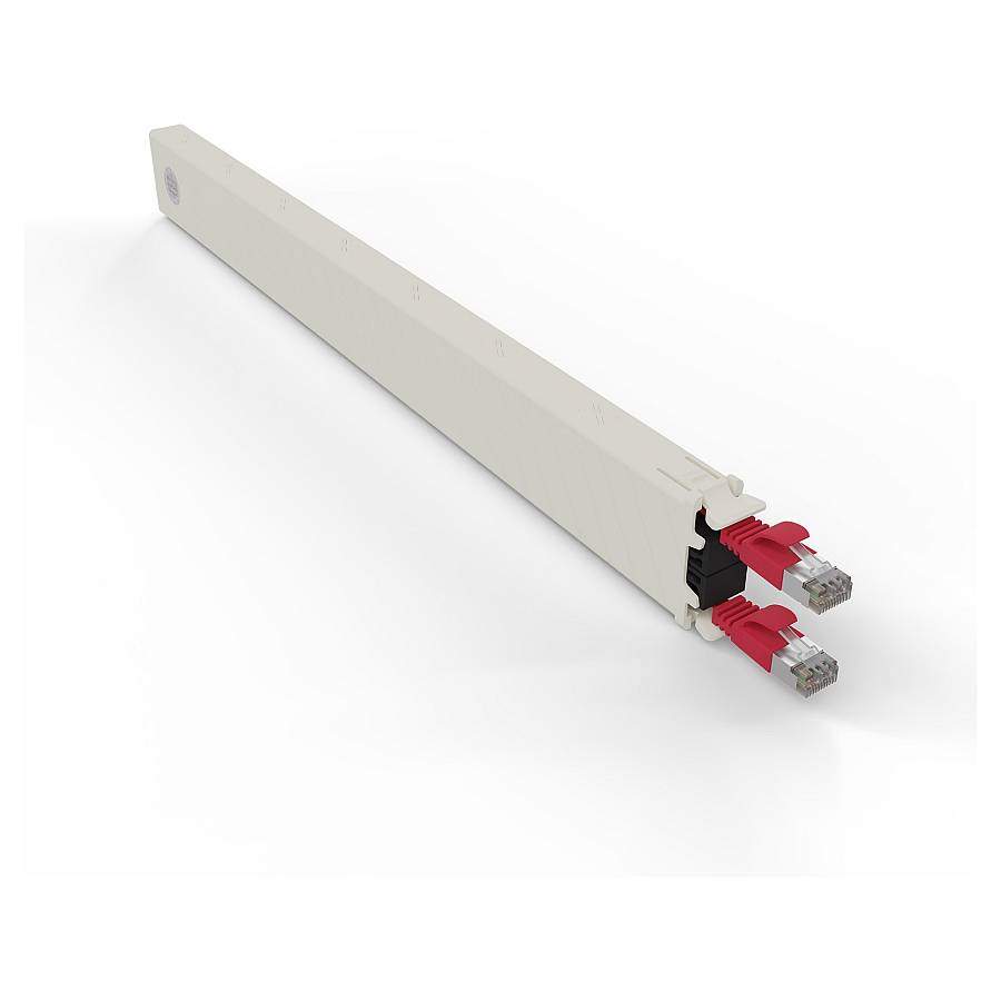 Patchbox patchbox.one Kupferkassette 8RU (0.8 m). Cat. 6a. U/FTP. PoE. rot