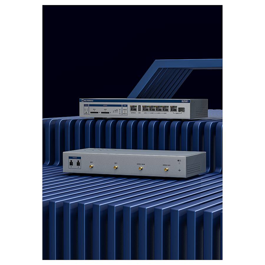 Teltonika RUTXR1 Industrial LTE Cat6 Dual-Band Wifi SFP Router